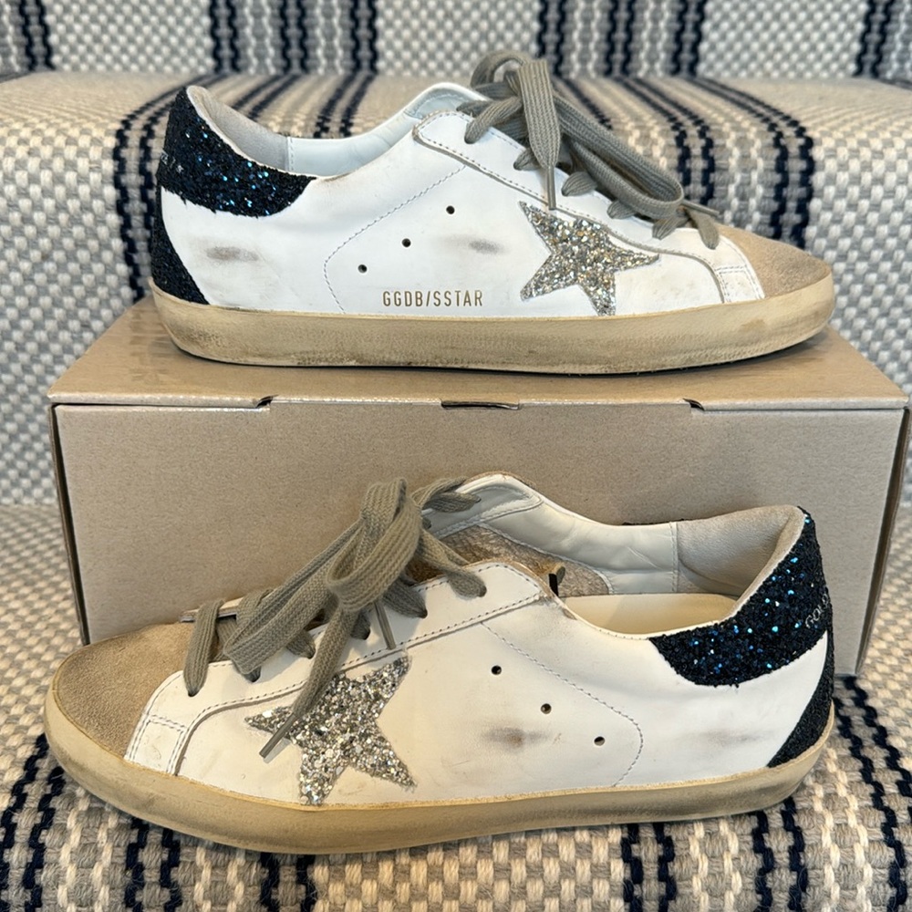 GOLDEN GOOSE Superstar Suede Glitter Low-Top Sneakers 39 white/silver/night blue